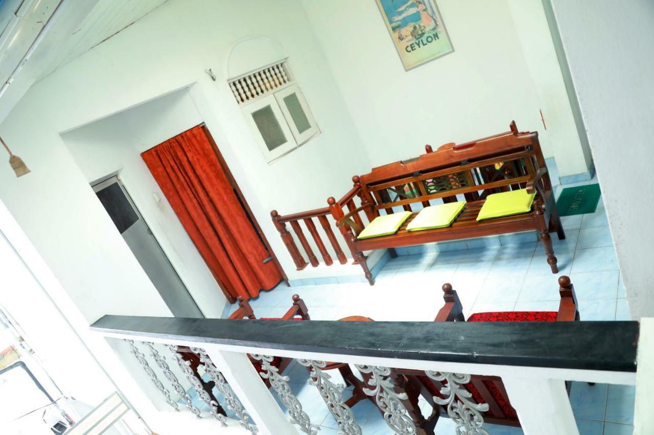 Nisala Guest Hotell Galle Exteriör bild